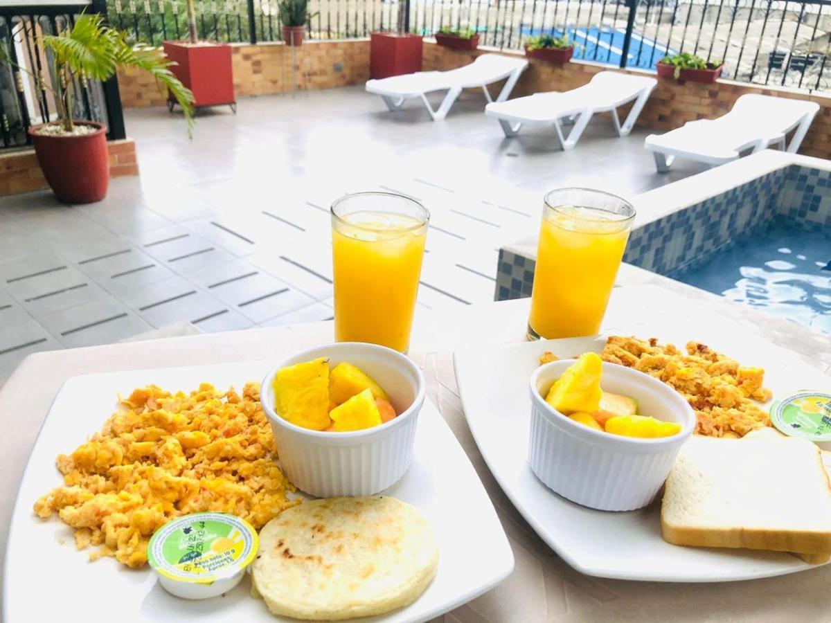 Hotel Carolina Del Mar سانتا مارتا المظهر الخارجي الصورة